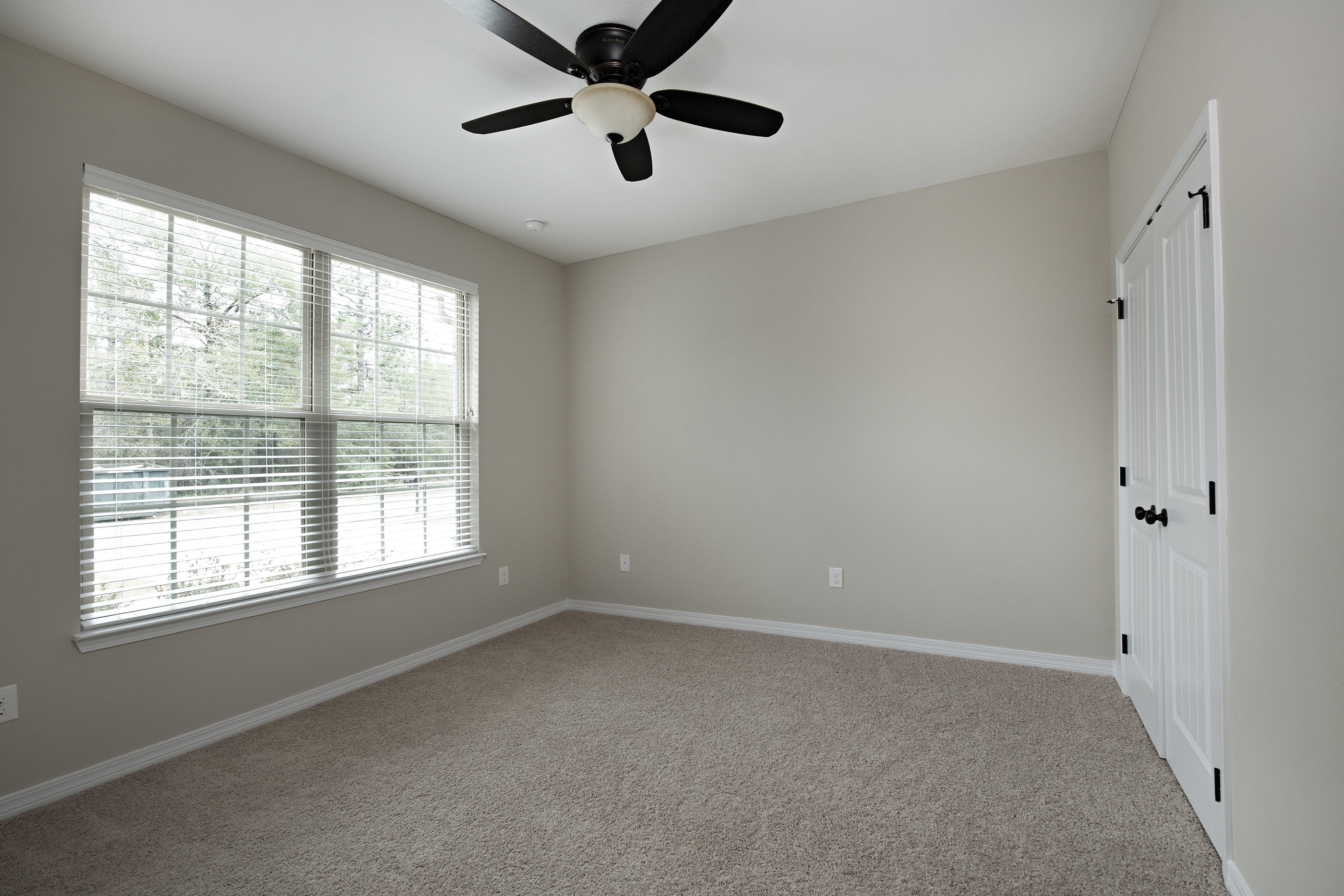 6210 Timberland Ridge Drive Crestview, FL 32539 - Photo 30 of 37 a view of an empty room with a window