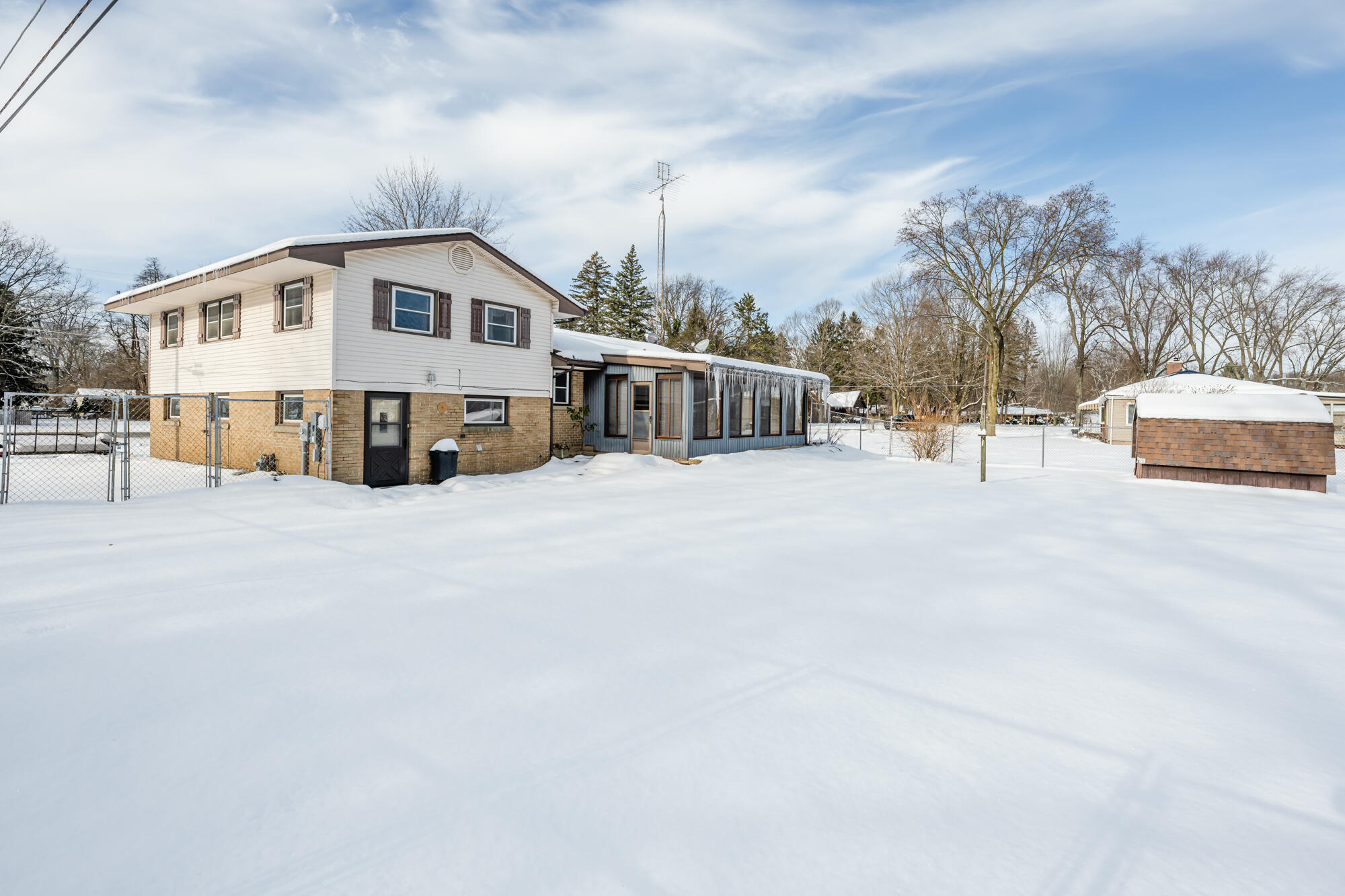 4759 Paw Paw Lake Road Coloma, MI 49038 - Photo 3 of 33 Paw Paw Lk Rd-135