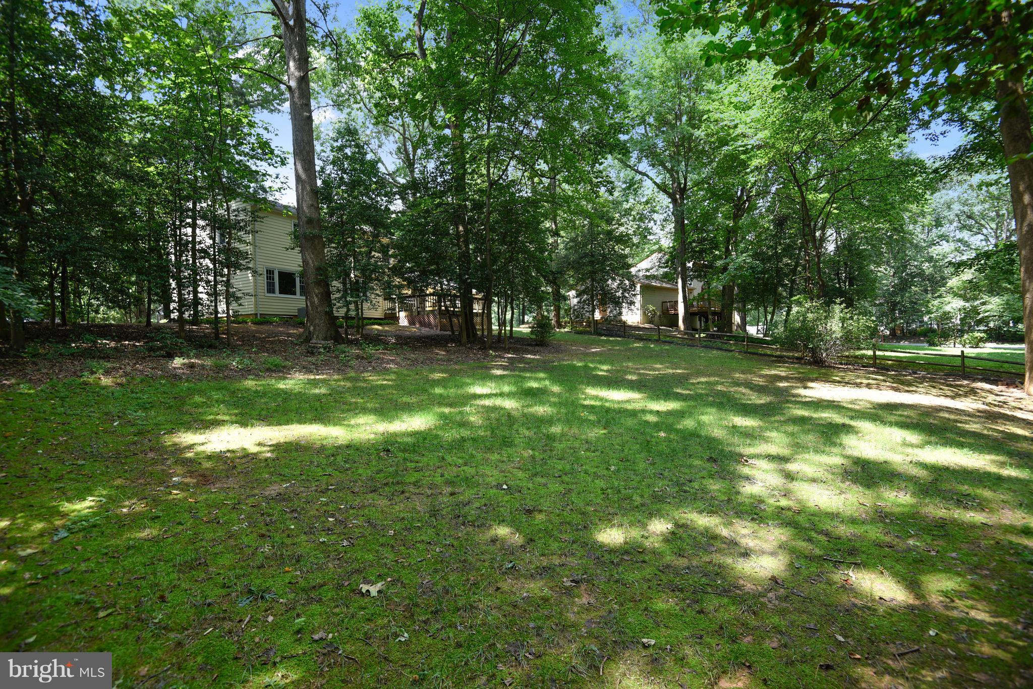 2903 Bree Hill Road Oakton, VA 22124 - Photo 26 of 30 Wonderful backyard