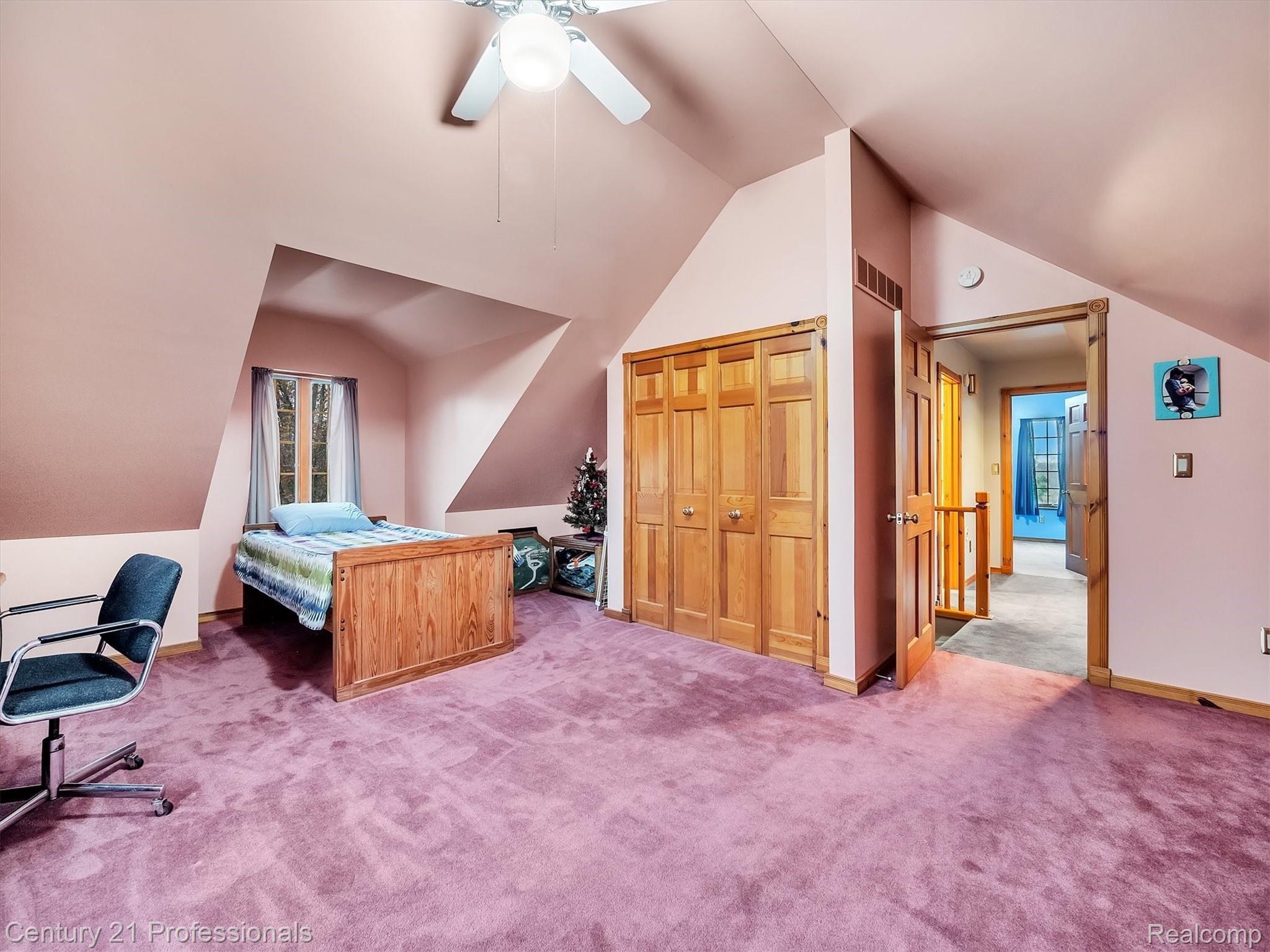 12862 Foley Road Emmett, MI 48022 - Photo 24 of 83 26-12862 Foley Rd-missing-windowstill-realestate-photography-6.jpg