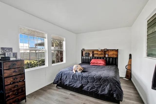 $1,495,000 | 101 East Pago Pago Drive, Naples, FL 34113