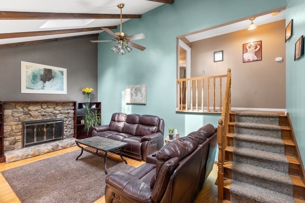 434 Bay Road Easton, MA 02375 - Photo 5 of 35 Gallery Image 5