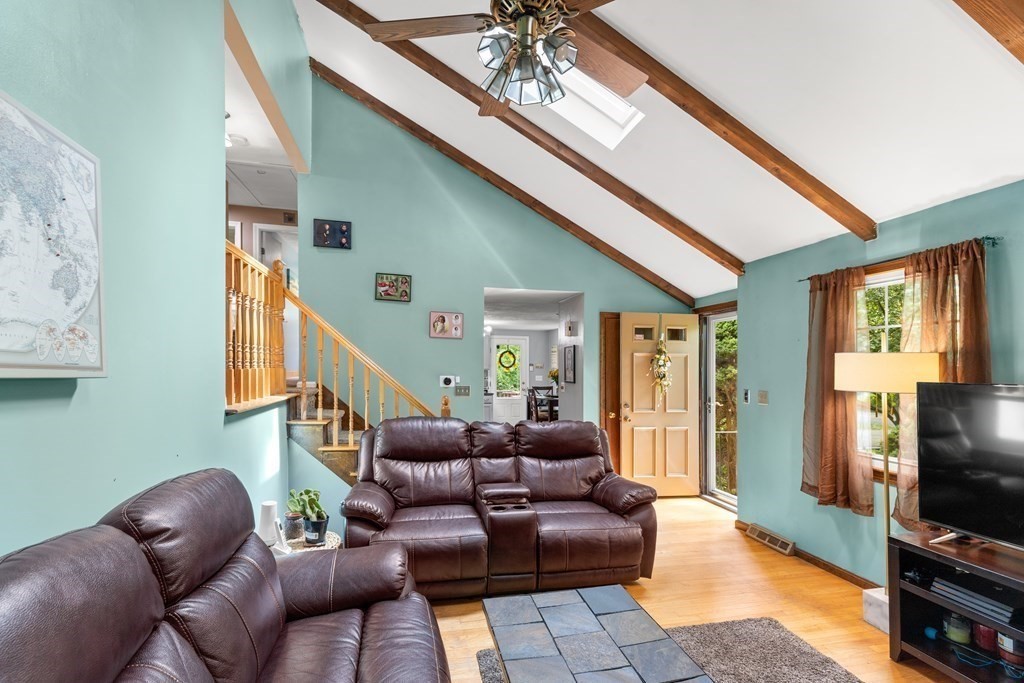 434 Bay Road Easton, MA 02375 - Photo 7 of 35 Gallery Image 7