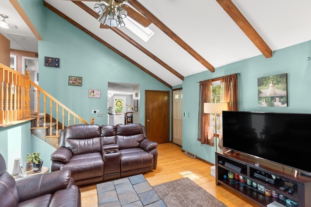 434 Bay Road Easton, MA 02375 - Photo 8 of 35 Gallery Image 8