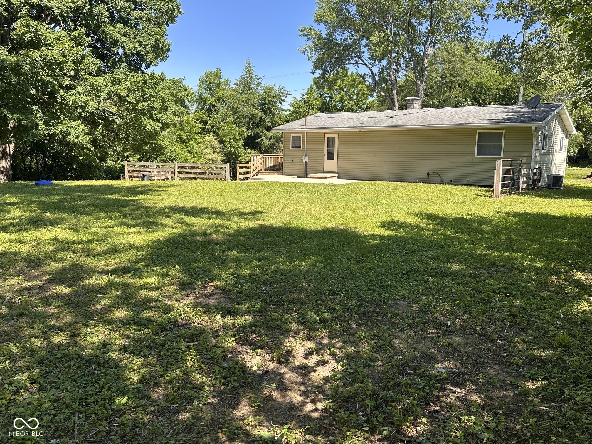 1742 East Range Line Road Greencastle, IN 46135 - Photo 3 of 17