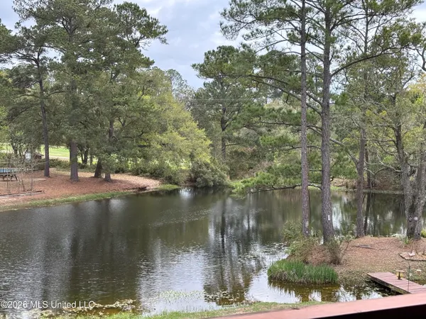 $75,500 | 206 Lakeside Villa, Unit A, Diamondhead, MS 39525