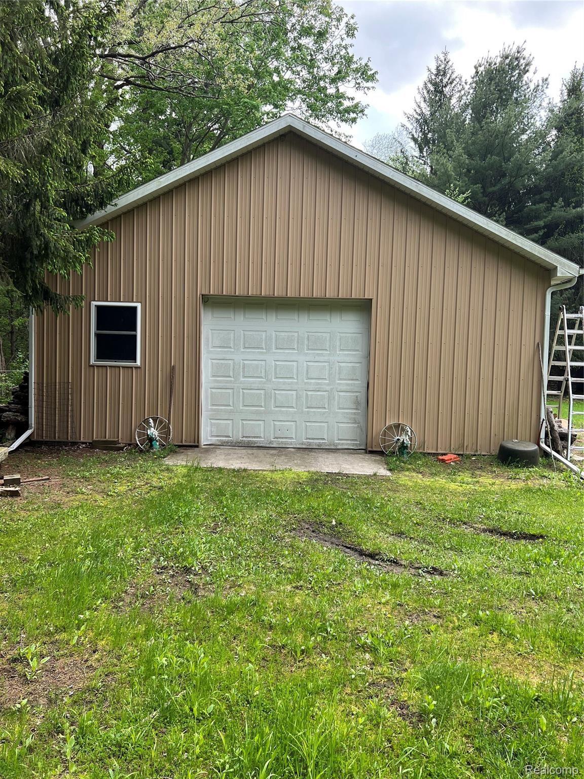 3630 Curtis Road Birch Run, MI 48415 - Photo 16 of 34 IMG_5623.jpg