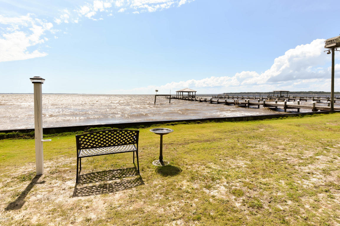 2292 Bay Grove Road Freeport, FL 32439 - Photo 26 of 47 a view of a water with an ocean view