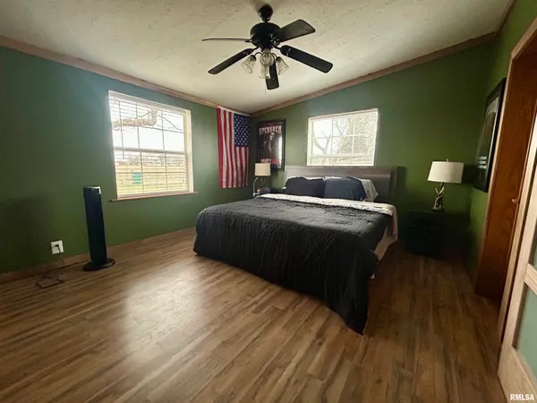 $117,500 | 319 South Sheridan Street, Edinburg, IL 62531