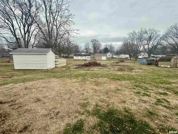 $117,500 | 319 South Sheridan Street, Edinburg, IL 62531