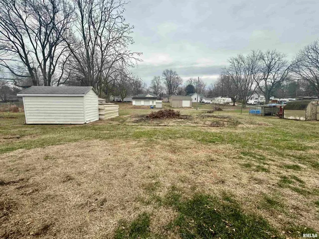 $119,900 | 319 South Sheridan Street, Edinburg, IL 62531