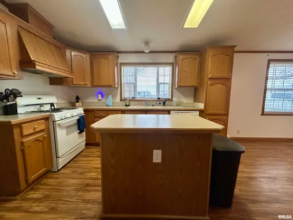 $117,500 | 319 South Sheridan Street, Edinburg, IL 62531