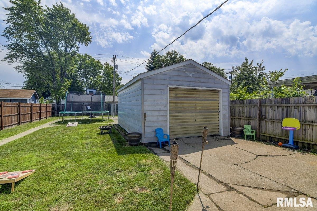 2610 South College Street Springfield, IL 62704 - Photo 31 of 31 Gallery Image 31