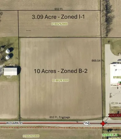 $458,150 | 1530-1 West Clark Street, Rensselaer, IN 47978