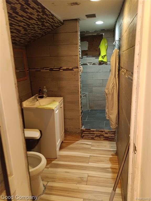 16508 Strathmoor Street Detroit, MI 48235 - Photo 26 of 34