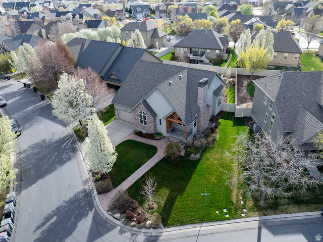 1997 West Cres Drive Mapleton, UT 84664 - Photo 2 of 35 Aerial perspective of suburban area