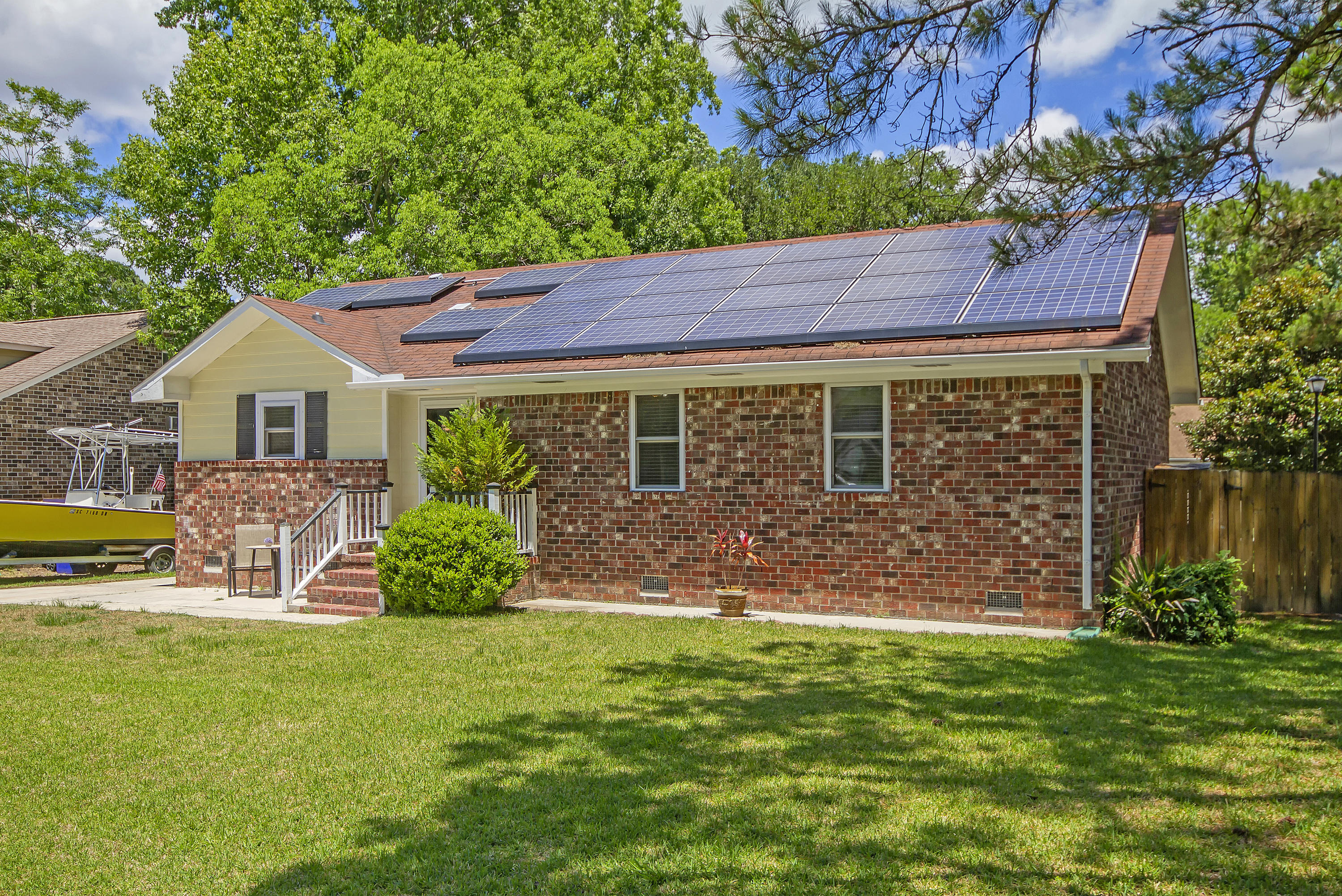 1508 Wakendaw Road Mount Pleasant, SC 29464 - Photo 7 of 26 CREM_1508 Wakendaw_003
