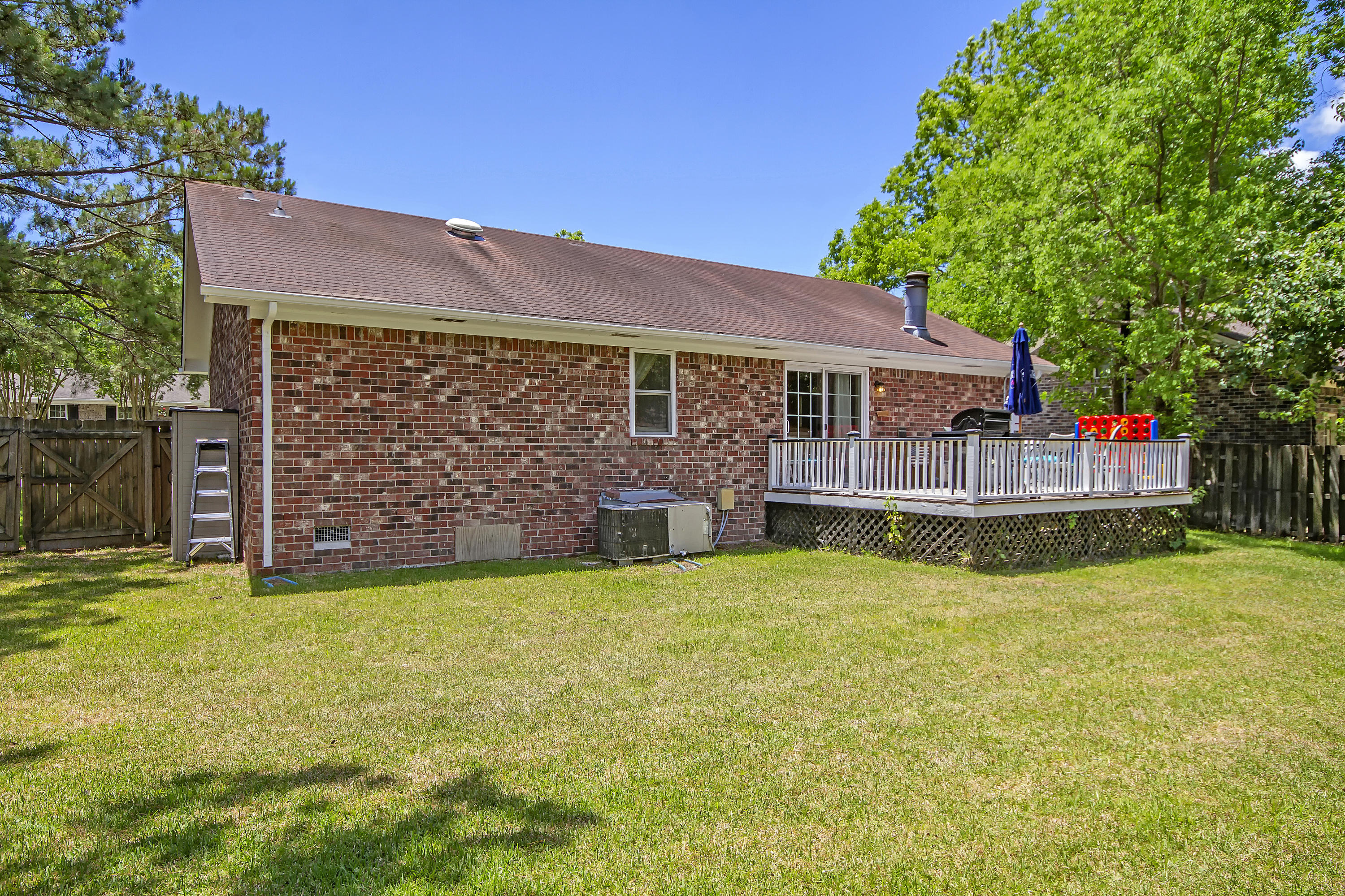 1508 Wakendaw Road Mount Pleasant, SC 29464 - Photo 8 of 26 CREM_1508 Wakendaw_008