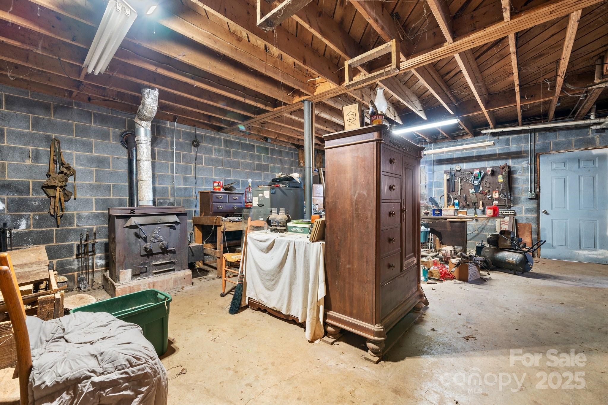 4602 Thad Miller Road Lenoir, NC 28645 - Photo 14 of 25 Gallery Image 14