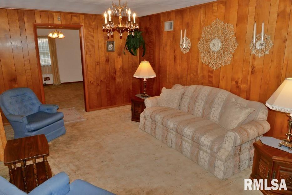 6029 West Pfeiffer Road Bartonville, IL 61607 - Photo 5 of 40