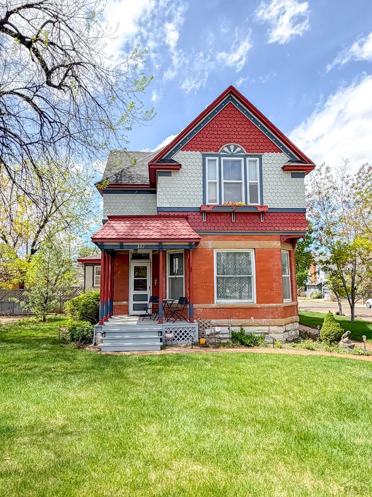 802 Raton Avenue La Junta, CO 81050 - Photo 1 of 32