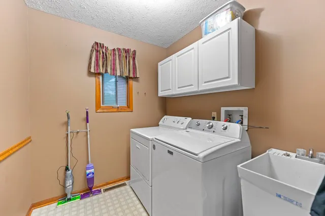 $324,900 | 1397 Pier Drive, Lake Summerset, IL 61019