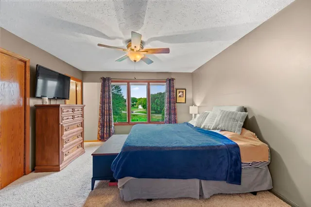 $324,900 | 1397 Pier Drive, Lake Summerset, IL 61019