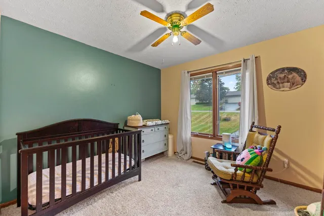 $324,900 | 1397 Pier Drive, Lake Summerset, IL 61019