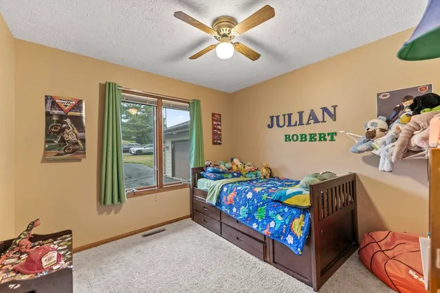 $324,900 | 1397 Pier Drive, Lake Summerset, IL 61019