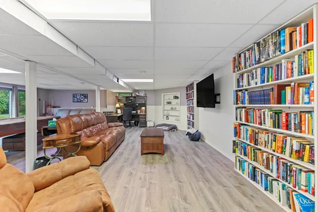 $324,900 | 1397 Pier Drive, Lake Summerset, IL 61019