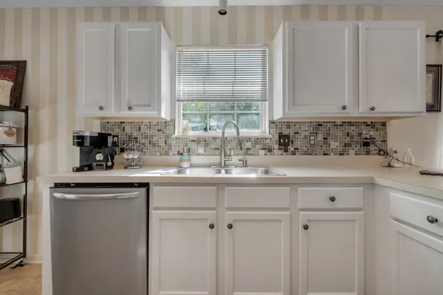 $290,000 | 3839 McFarlane Drive, Tallahassee, FL 32303