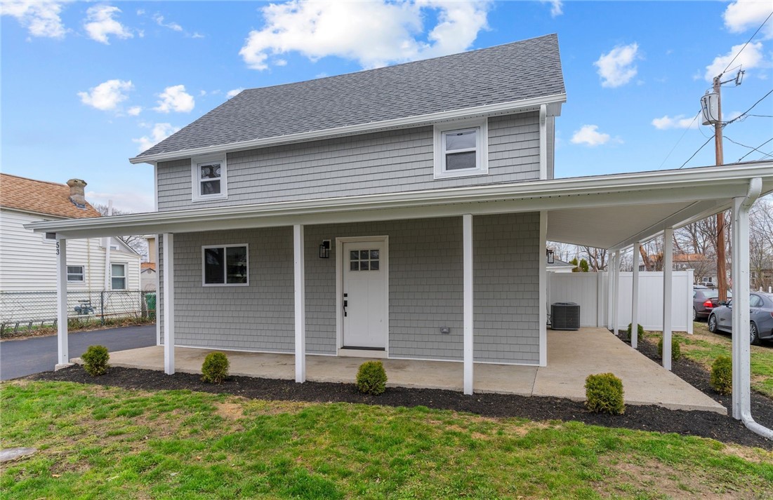 53 Mohawk Avenue Warwick, RI 02889 - Photo 7 of 45