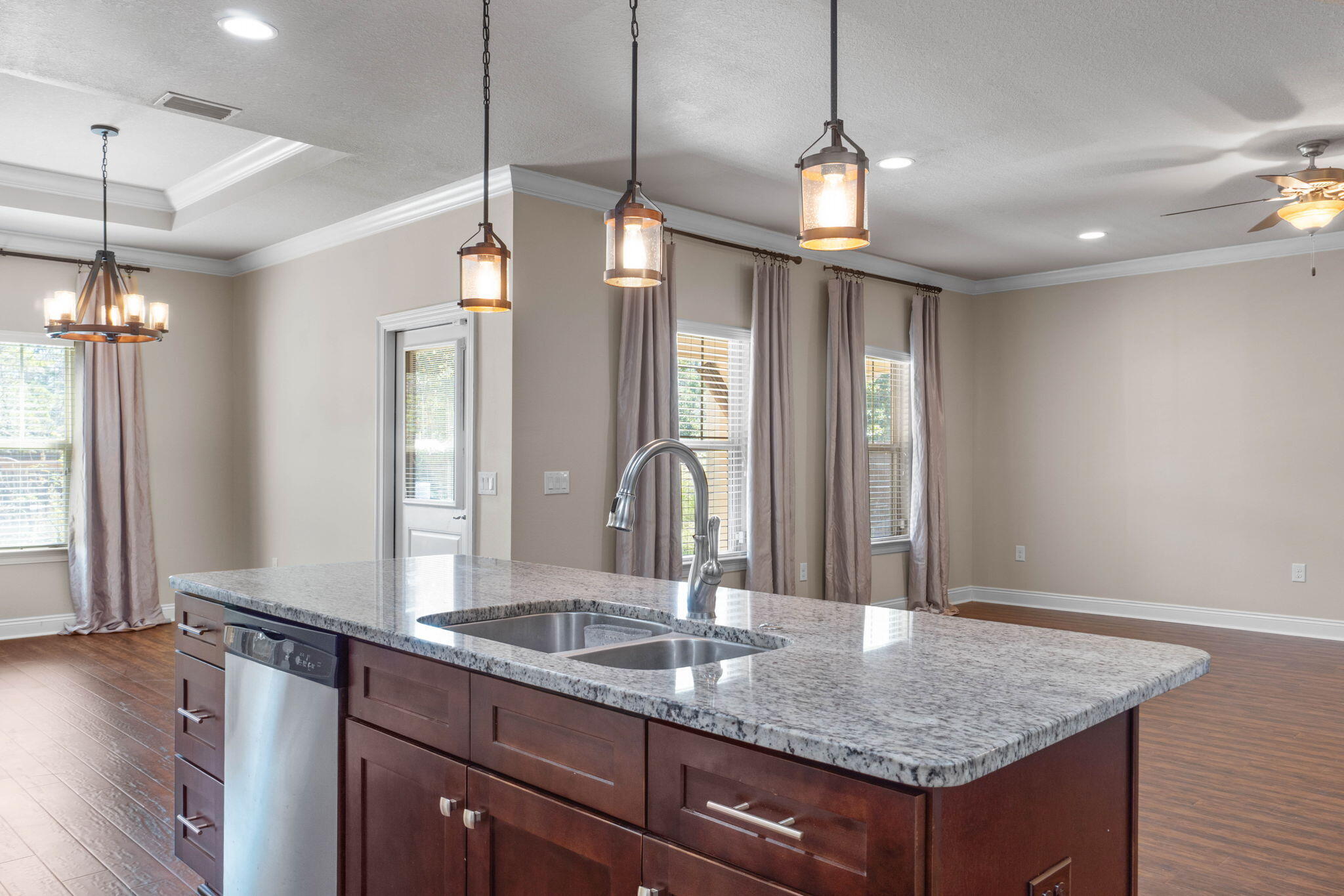 1736 Shellfish Drive Navarre, FL 32566 - Photo 16 of 63 57-web-or-mls-Final-14(2)