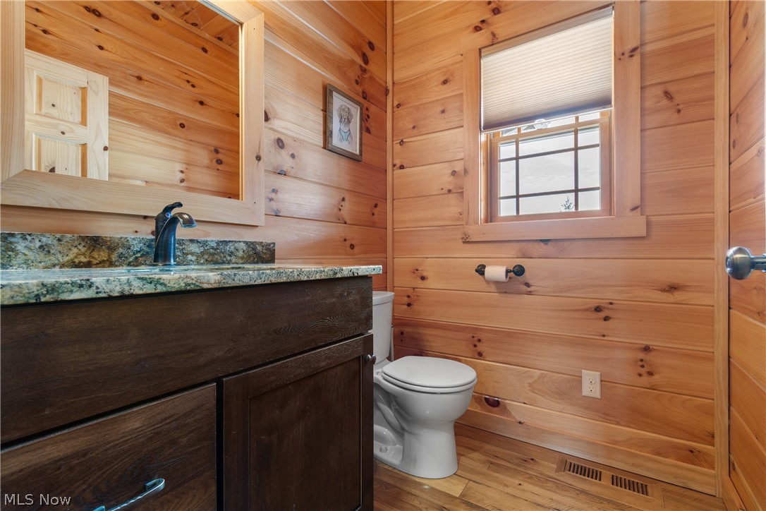 2833 Harpster Road Rittman, OH 44270 - Photo 14 of 50 1/2 bath