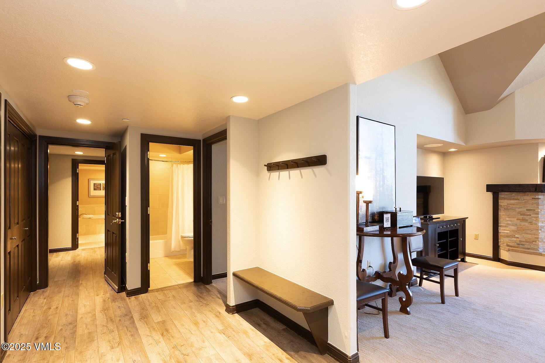 210 Offerson Road, Unit R203 WEEK 14 Beaver Creek, CO 81620 - Photo 10 of 31 a view of room with furniture and wooden floor