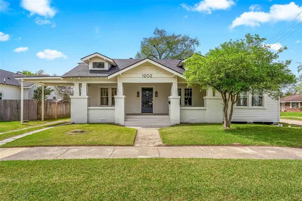 $315,000 | 1202 Louisiana Avenue, Lake Charles, LA 70601