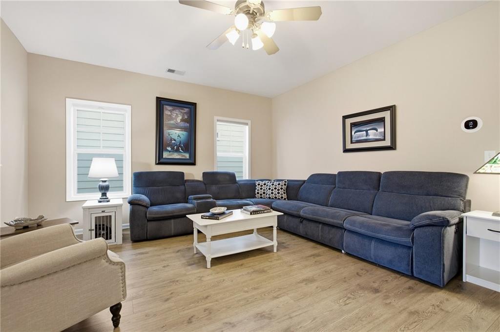 32 Samuel Way Cartersville, GA 30121 - Photo 12 of 38 Gallery Image 12