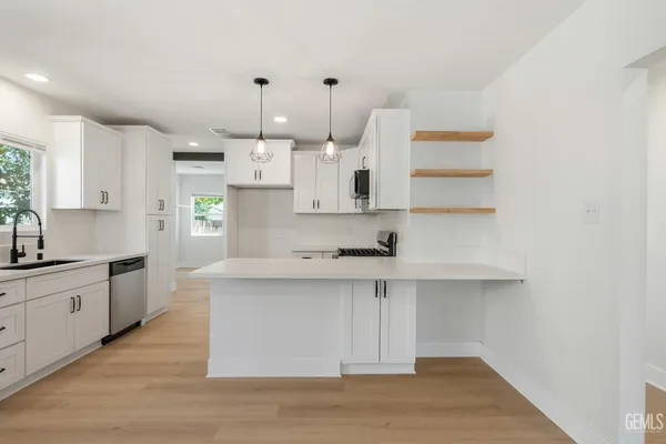 $325,000 | Undisclosed Address, Bakersfield, CA 93305