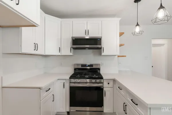 $325,000 | Undisclosed Address, Bakersfield, CA 93305