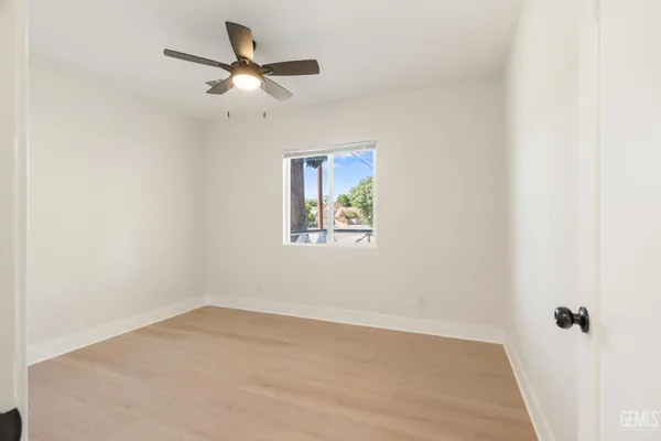 $325,000 | Undisclosed Address, Bakersfield, CA 93305