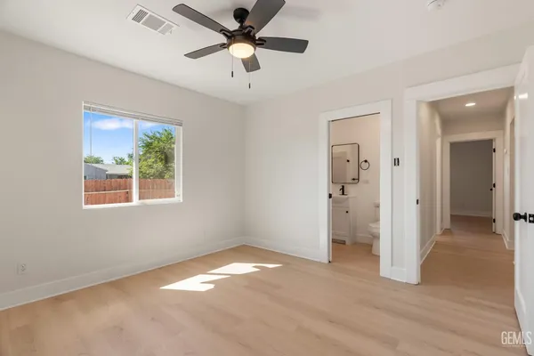 $325,000 | Undisclosed Address, Bakersfield, CA 93305