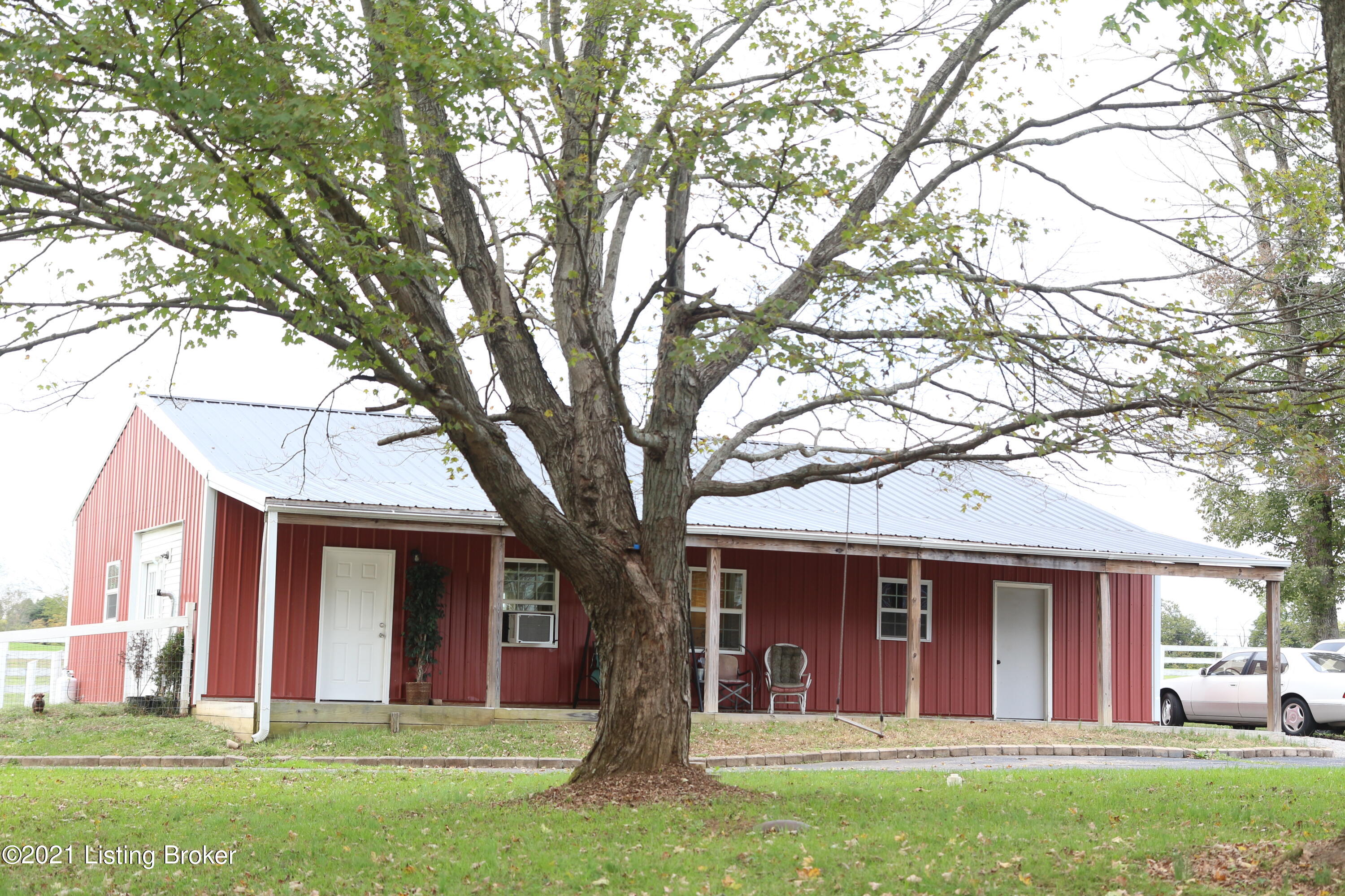 4610 Hopewell Road Louisville, KY 40299 - Photo 41 of 53 087