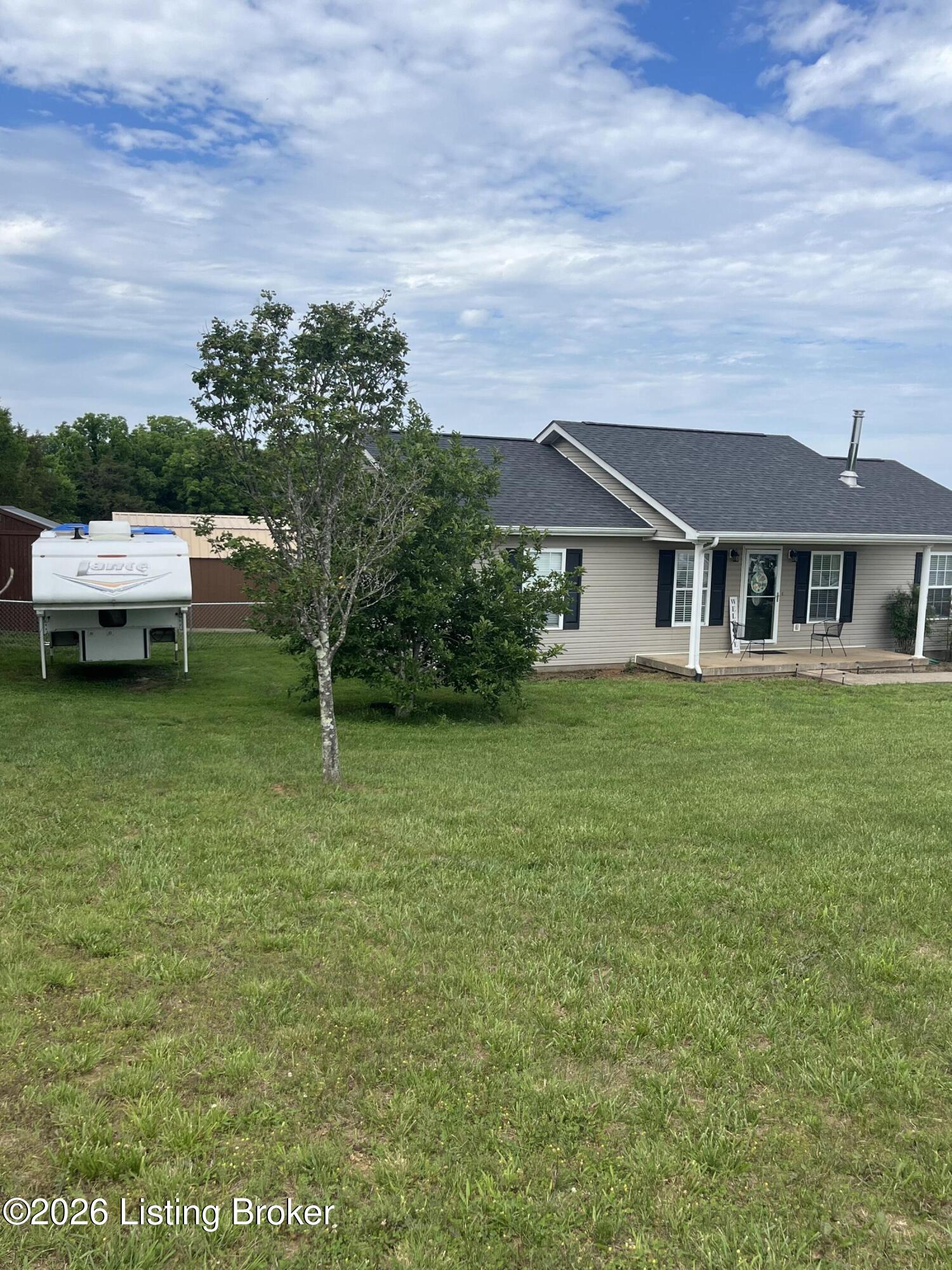 1674 Weldon Loop Road Upton, KY 42784 - Photo 2 of 27 IMG_8770