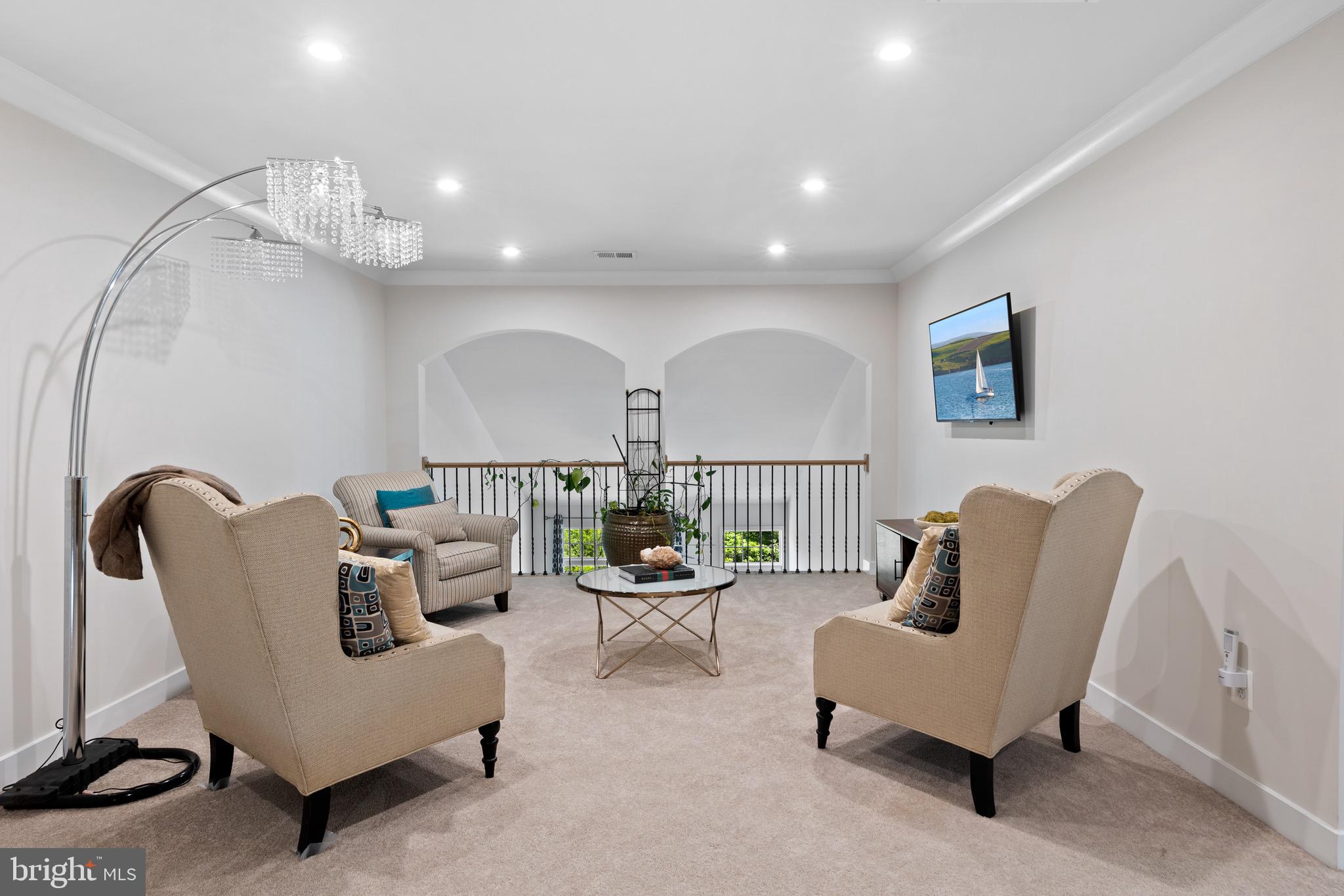 18221 Red Mulberry Road Dumfries, VA 22026 - Photo 28 of 72 Grab a book, have a seat & relax!