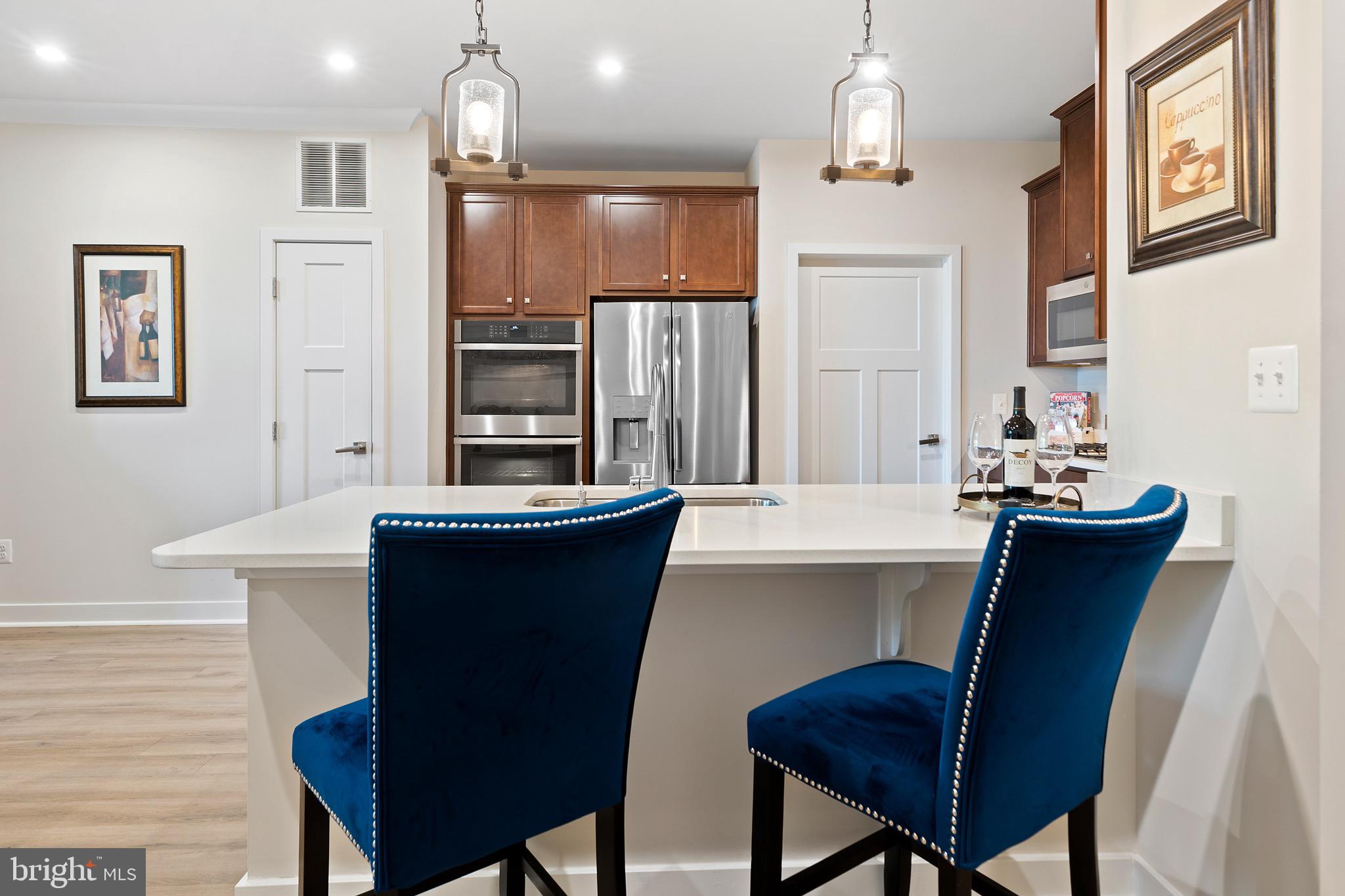 18221 Red Mulberry Road Dumfries, VA 22026 - Photo 7 of 72 Breakfast Bar