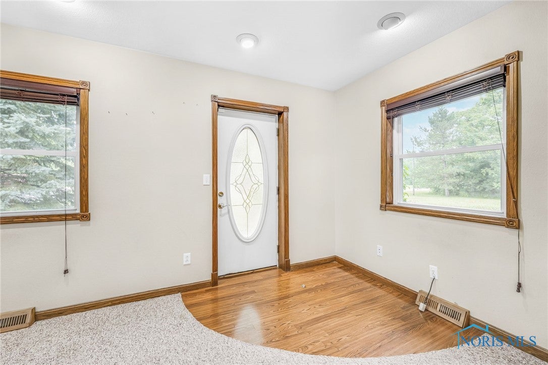 21010 Lemoyne Road Luckey, OH 43443 - Photo 4 of 46 Gallery Image 4