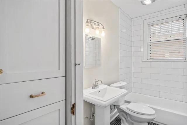 $1,700 | 204 South McLean Boulevard, Unit 6, Memphis, TN 38104