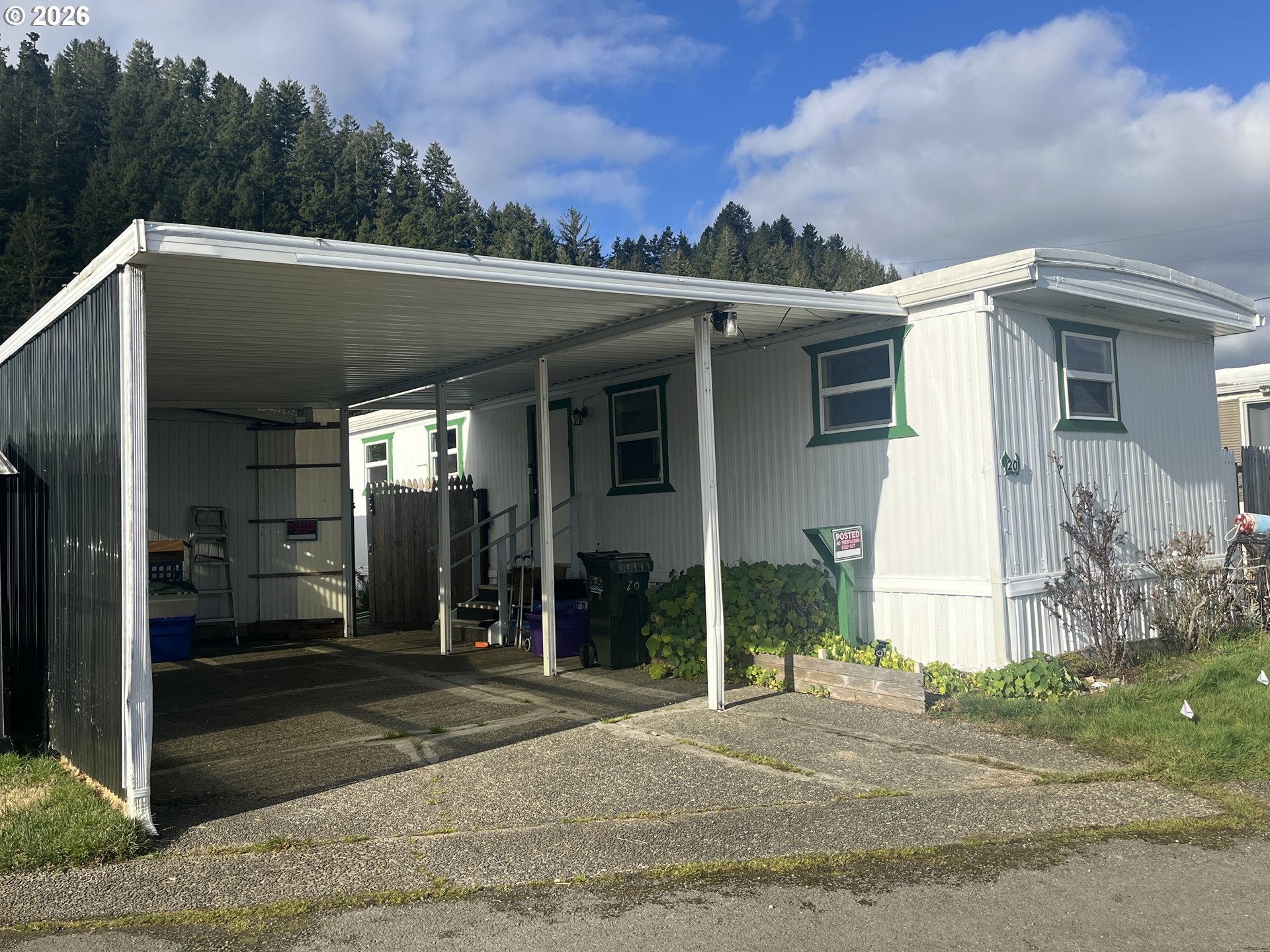 1413 Hawthorne Avenue, Unit 20 Reedsport, OR 97467 - Photo 1 of 11