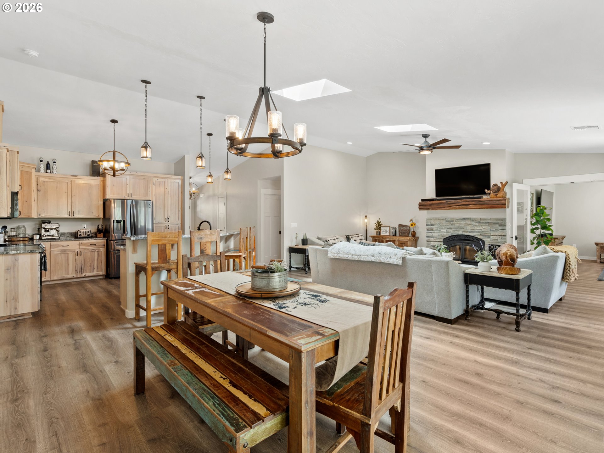 91403 Marbrook Lane Blue River, OR 97413 - Photo 10 of 31 Dining Area