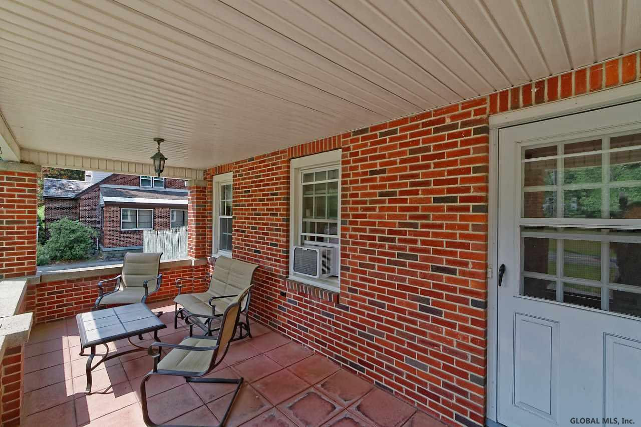 4 Gleason Road Glenville, NY 12302 - Photo 5 of 47 Photo 5